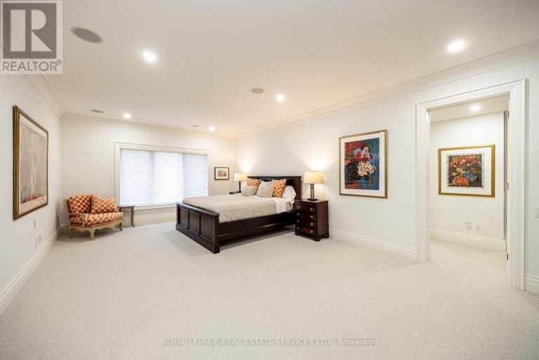 9 SEINECLIFFE ROAD, Markham (Bayview Glen), Ontario, L3T1K3