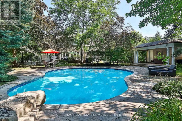 9 SEINECLIFFE ROAD, Markham (Bayview Glen), Ontario, L3T1K3