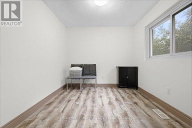 26 TALBOT STREET Brampton (Bram West) Ontario photo 12