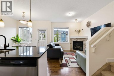 43 Sage Hill Common NW Calgary Alberta photo 12