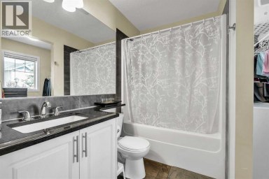 43 Sage Hill Common NW Calgary Alberta photo 18
