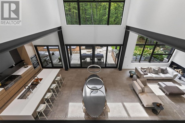 10 TRAILWOOD CRESCENT, Richmond Hill, Ontario, L4E3L9