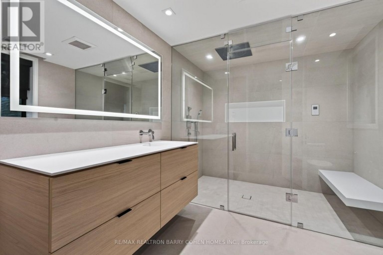 10 TRAILWOOD CRESCENT, Richmond Hill, Ontario, L4E3L9