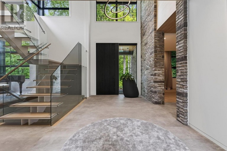 10 TRAILWOOD CRESCENT, Richmond Hill, Ontario, L4E3L9