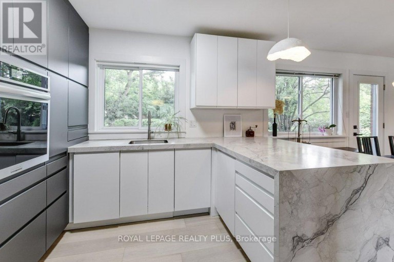 5322 WINDERMERE DRIVE, Burlington (Appleby), Ontario, L7L3M1