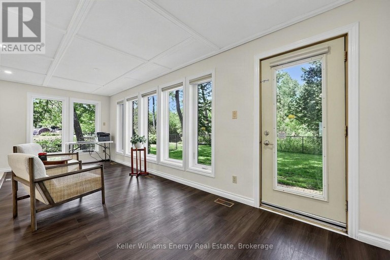 60 BAYSIDE AVENUE, Tay, Ontario, L0K2A0