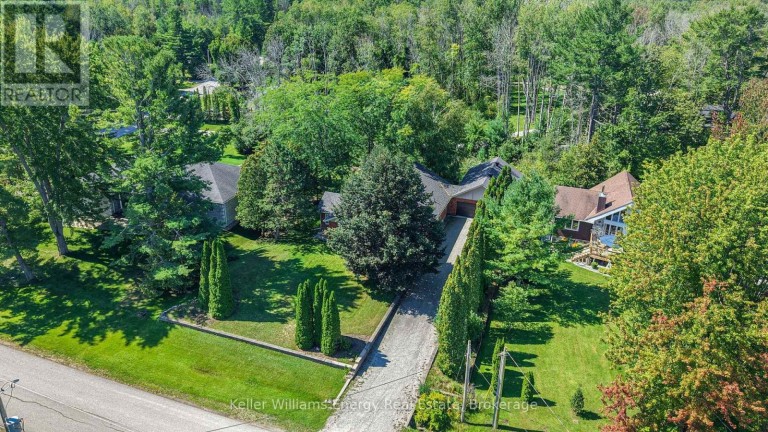 60 BAYSIDE AVENUE, Tay, Ontario, L0K2A0