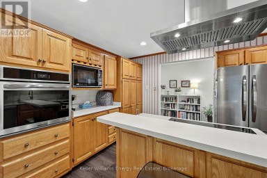 60 BAYSIDE AVENUE Tay Ontario photo 8