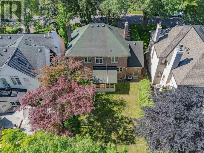 143 MILDENHALL ROAD, Toronto (Bridle Path-Sunnybrook-York Mills), Ontario, M4N3H4