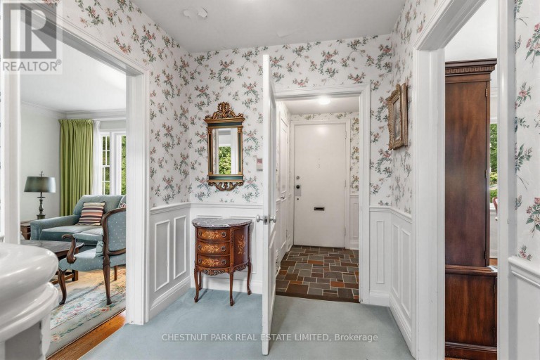 143 MILDENHALL ROAD, Toronto (Bridle Path-Sunnybrook-York Mills), Ontario, M4N3H4