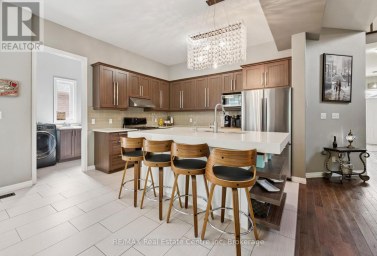 196 MAPLE BUSH DRIVE Cambridge Ontario photo 5