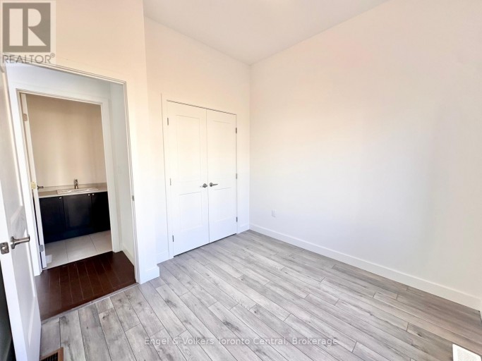 184 STONELEIGH DRIVE, Blue Mountains, Ontario, L9Y5T9