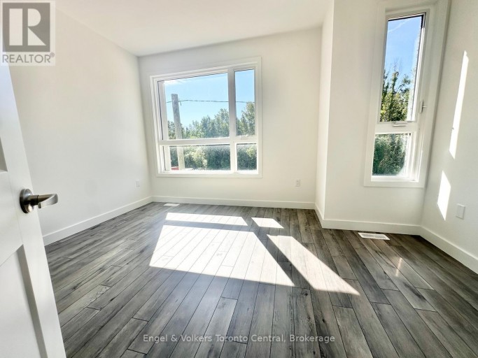 184 STONELEIGH DRIVE, Blue Mountains, Ontario, L9Y5T9