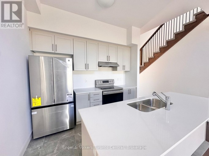 184 STONELEIGH DRIVE, Blue Mountains, Ontario, L9Y5T9