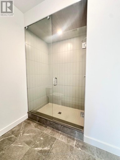 184 STONELEIGH DRIVE, Blue Mountains, Ontario, L9Y5T9