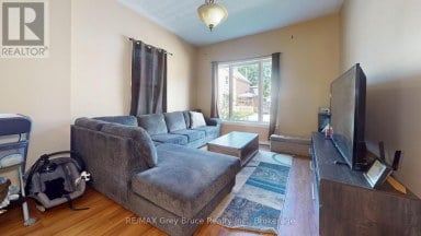 35 5TH STREET S Arran-Elderslie Ontario photo 11