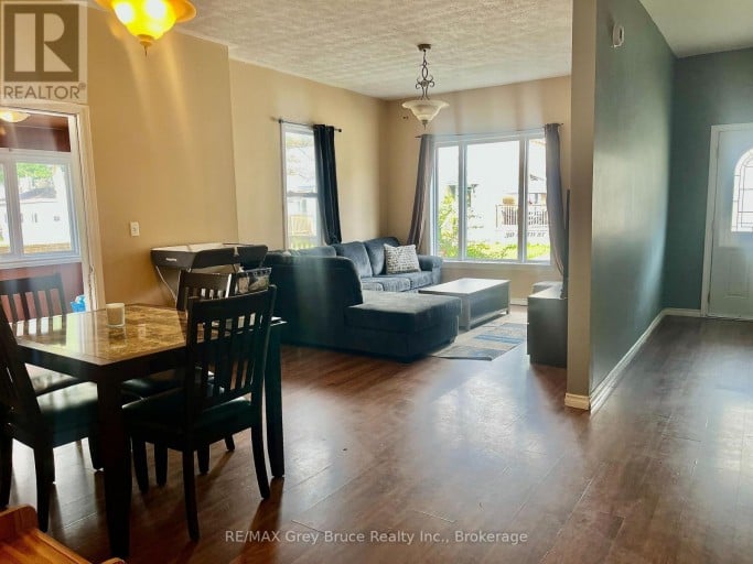 35 5TH STREET S, Arran-Elderslie, Ontario, N0G1L0