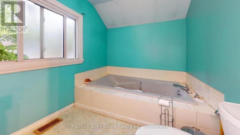 35 5TH STREET S, Arran-Elderslie, Ontario, N0G1L0