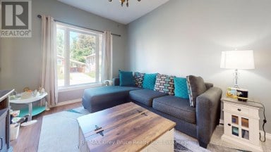 35 5TH STREET S Arran-Elderslie Ontario photo 7