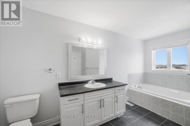 3063 EMPEROR DRIVE Orillia Ontario photo 19
