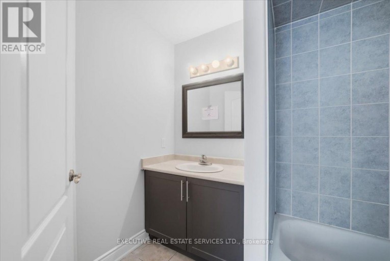 3063 EMPEROR DRIVE, Orillia, Ontario, L3V0G4
