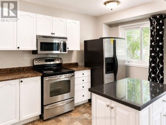 7 - 441 BARRIE ROAD Orillia Ontario photo 7