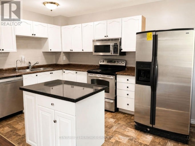 7 - 441 BARRIE ROAD, Orillia, Ontario, L3V6T9