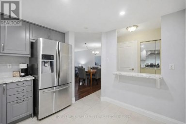 306 - 8 LISA STREET Brampton (Queen Street Corridor) Ontario photo 10