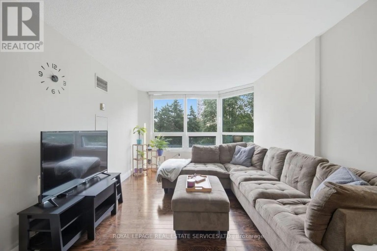 306 - 8 LISA STREET, Brampton (Queen Street Corridor), Ontario, L6T4S6