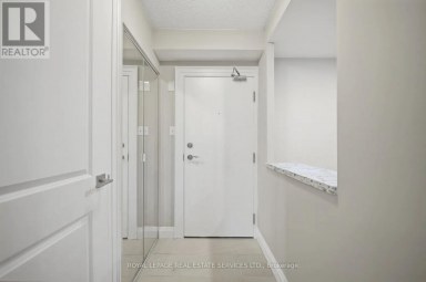 306 - 8 LISA STREET Brampton (Queen Street Corridor) Ontario photo 5