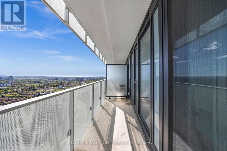 3301 - 3900 CONFEDERATION PARKWAY, Mississauga (City Centre), Ontario, L5B0M3