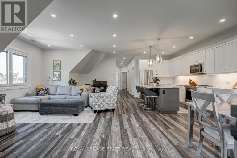 1272 FIDDLERS GREEN ROAD, Hamilton (Ancaster), Ontario, L9G3L1