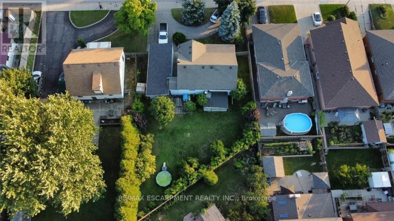 641 LIMERIDGE ROAD E, Hamilton (Thorner), Ontario, L8W1A2