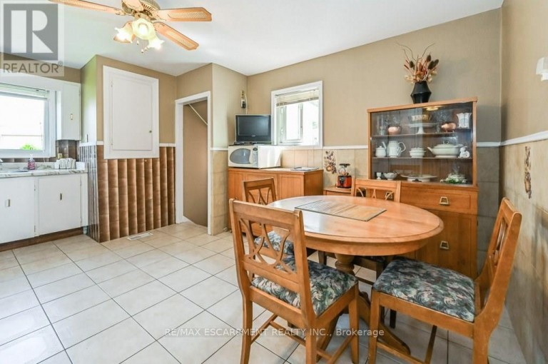 641 LIMERIDGE ROAD E, Hamilton (Thorner), Ontario, L8W1A2