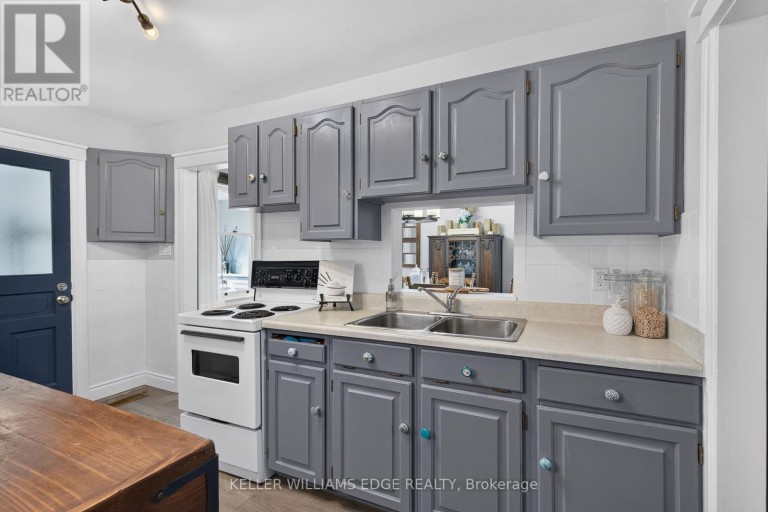 147 MELROSE AVENUE N, Hamilton (Stipley), Ontario, L8L6X5