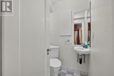 627 GILMOUR STREET Peterborough (Town Ward 3) Ontario photo 14