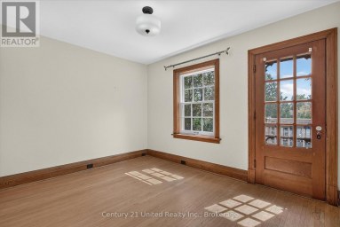 627 GILMOUR STREET Peterborough (Town Ward 3) Ontario photo 29
