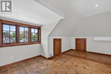 627 GILMOUR STREET Peterborough (Town Ward 3) Ontario photo 38