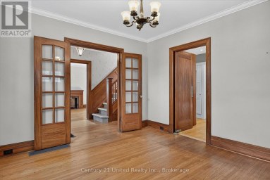 627 GILMOUR STREET Peterborough (Town Ward 3) Ontario photo 7