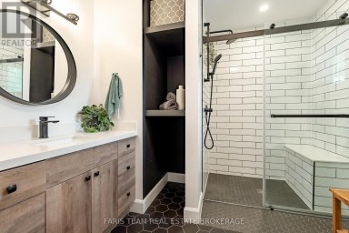 223A HICKORY LANE Barrie (Bayshore) Ontario photo 19