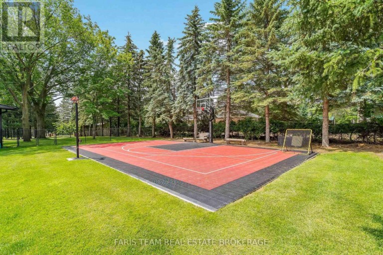 223A HICKORY LANE, Barrie (Bayshore), Ontario, L4N4J9