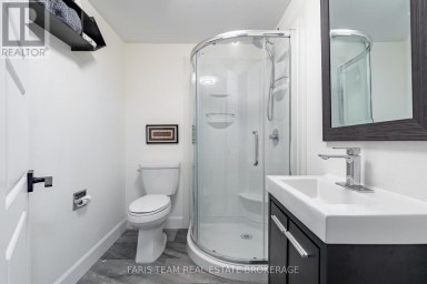 223A HICKORY LANE Barrie (Bayshore) Ontario photo 39