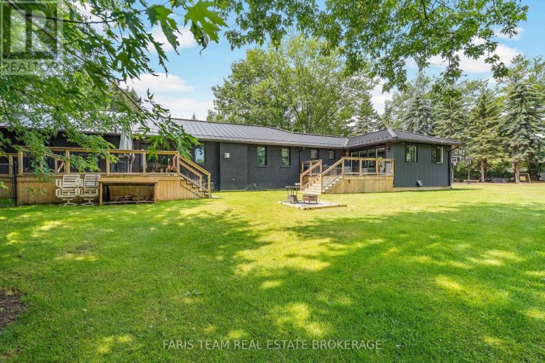 223A HICKORY LANE, Barrie (Bayshore), Ontario, L4N4J9