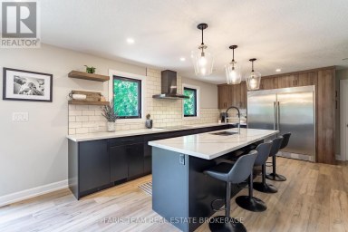 223A HICKORY LANE Barrie (Bayshore) Ontario photo 8