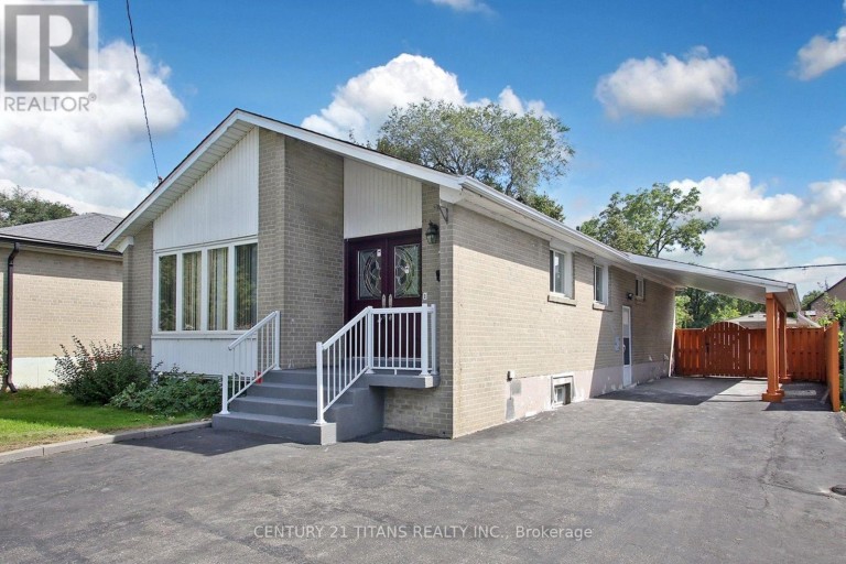 31 MONTERREY DRIVE, Toronto (Thistletown-Beaumonde Heights), Ontario, M9V1S7