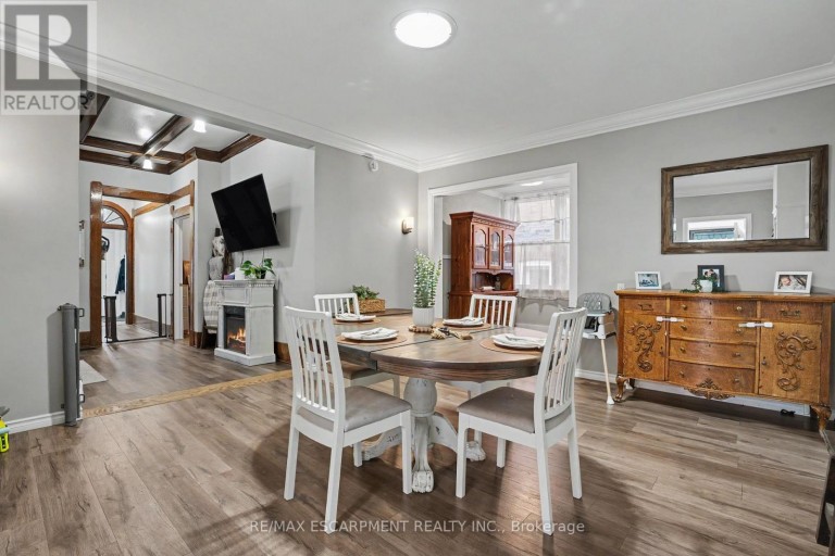 600 PEEL STREET, Woodstock (Woodstock - South), Ontario, N4S1K7