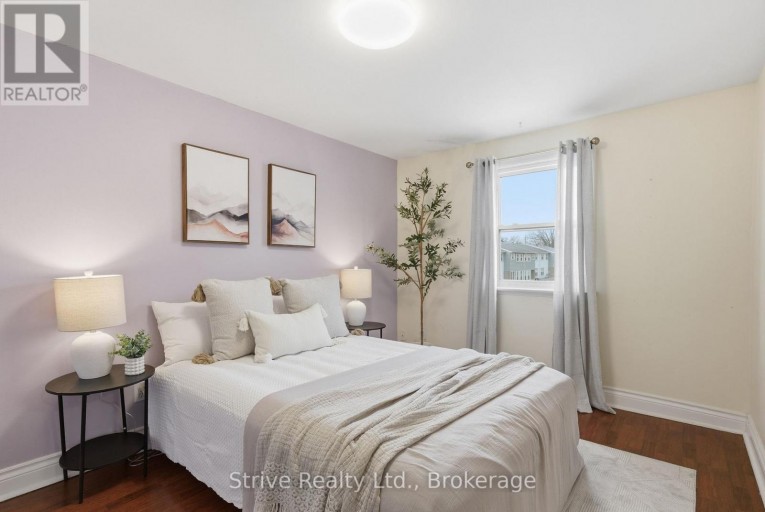 33 - 1718 JOHN STREET, Markham (Bayview Fairway-Bayview Country Club Esta, Ontario, L3T1Y9