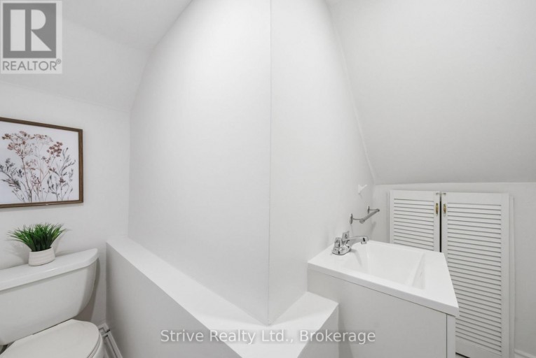 33 - 1718 JOHN STREET, Markham (Bayview Fairway-Bayview Country Club Esta, Ontario, L3T1Y9