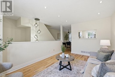 33 - 1718 JOHN STREET Markham (Bayview Fairway-Bayview Country Club Esta Ontario photo 5