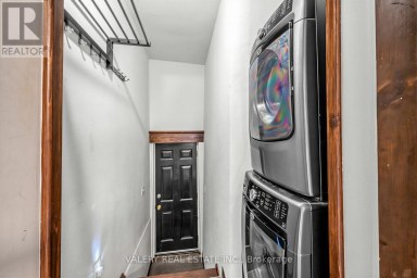 472 CRAWFORD STREET Toronto (Palmerston-Little Italy) Ontario photo 24